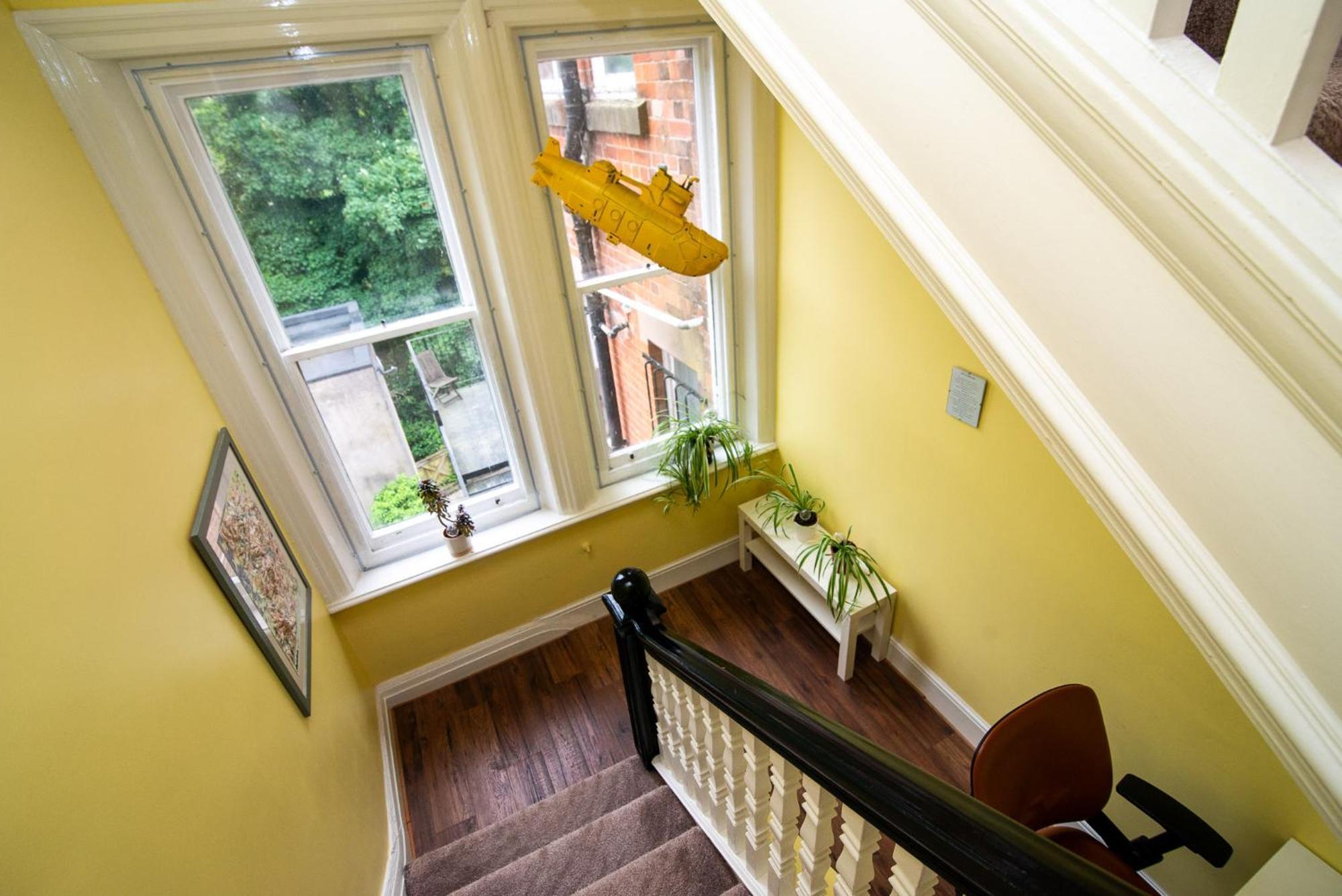 Spacious Retreat With River Views Near Peak District 매틀록 외부 사진